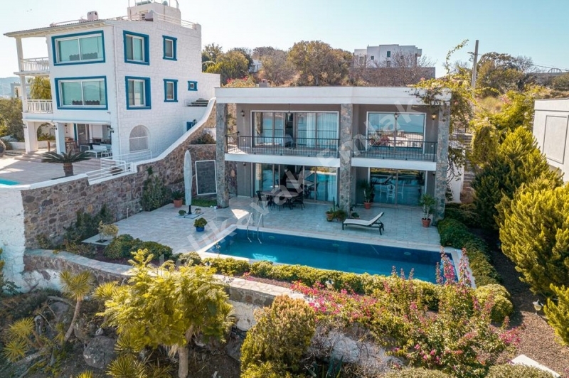 Yalıkavak ta  Satılık Müstakil Villa